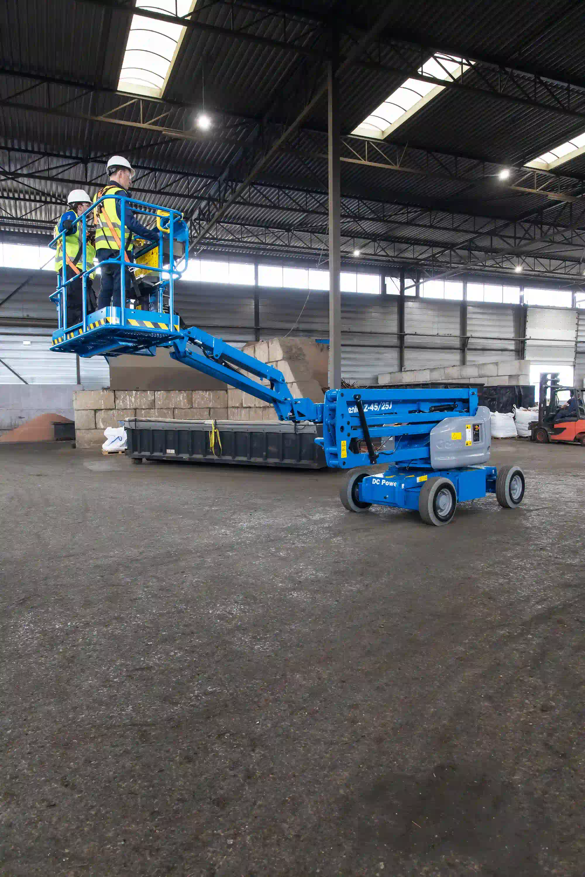 Genie Z-4525JDC (45 ft) miniatura 3